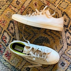 Chuck Taylor with Nike Lunorlan